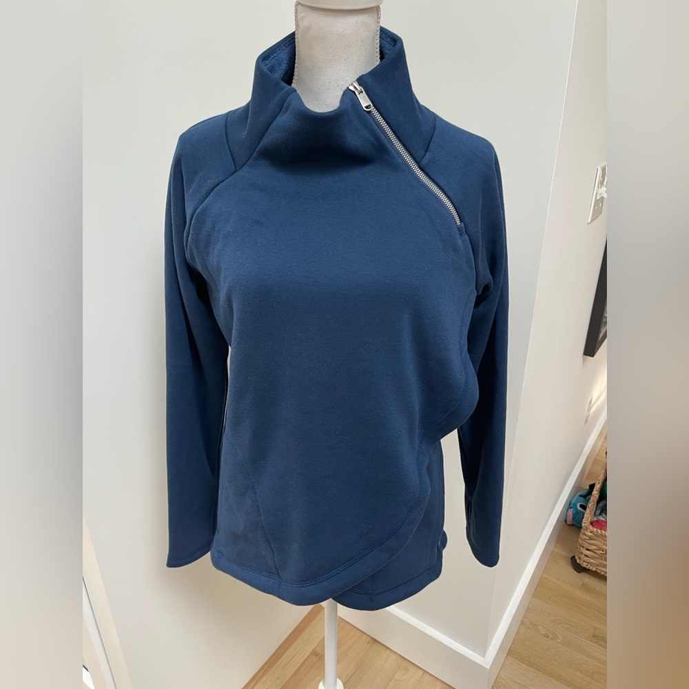 Athleta